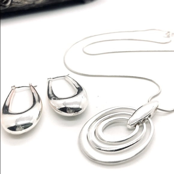 Vintage Silver Necklace & ST Hoop Earrings - Picture 9 of 9